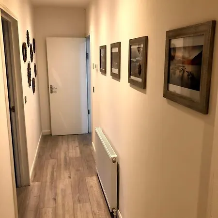 Apartment House *